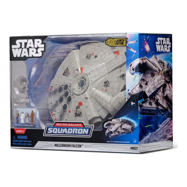 Star Wars Feature Vehicle with Figure Millennium Falcon 23 cm