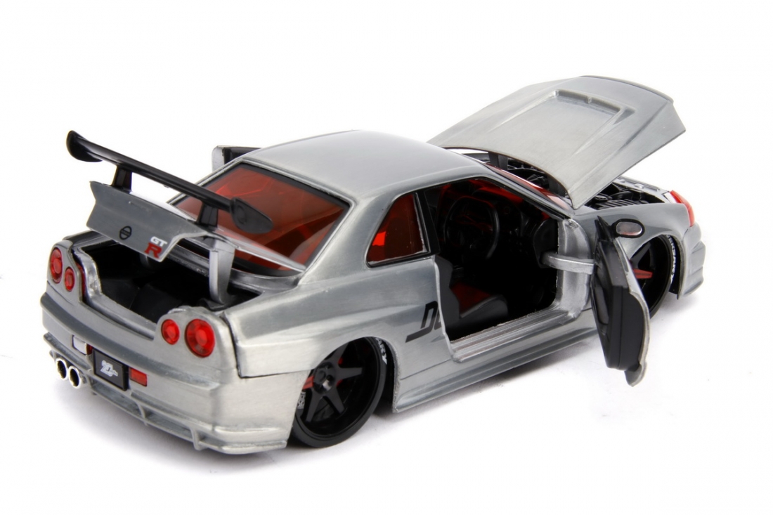 Nissan skyline jada