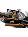 Masinuta Batmobil clasic 1966 scara 1:24