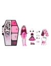 Monster High: Skulltimate secrets Fearidescent Papusa Draculaura cu accesorii