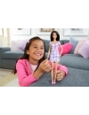 Barbie Fashionistas bruneta cu rochie mov