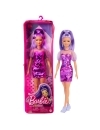 Barbie Fashionistas cu par mov cu rochie cu umeri bufanti
