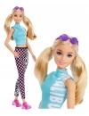 Papusa Barbie Fashionistas (cu tricou Malibu)
