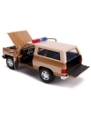 Stranger Things Chief Hopper's 1980 Chevy K5 Blazer, macheta auto 1:24