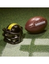 Transformers x NFL Figurina articulata Pittsburgh Steelers: Steelsmash 14 cm