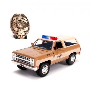 Stranger Things Chief Hopper's 1980 Chevy K5 Blazer, macheta auto 1:24