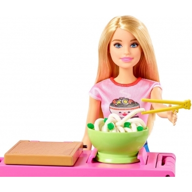 Set de joaca Barbie pregateste noodles