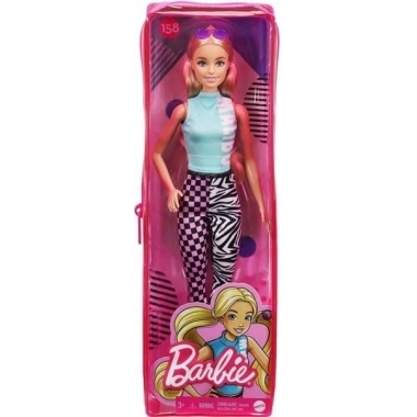 Barbie Fashionistas cu tricou Malibu