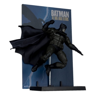 DC Multiverse McFarlane Cover Recreations Figurina articulata Batman (Batman: The Dark Knight Returns #1) (Gold Label) 18 cm