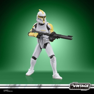 Star Wars Episode II Vintage Collection Figurina articulata Clone Trooper Commander 10 cm